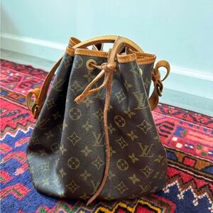Louis Vuitton Petite Noe Bucket Bag